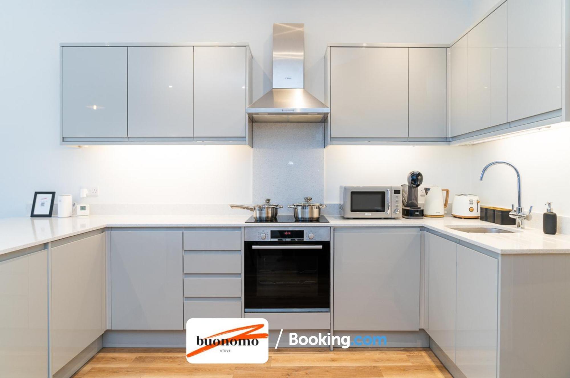 Two Bedroom Apartment At Buonomo Stays Short Lets & Serviced Accommodation Close To Wimbledon Tennis Courts 伦敦 外观 照片