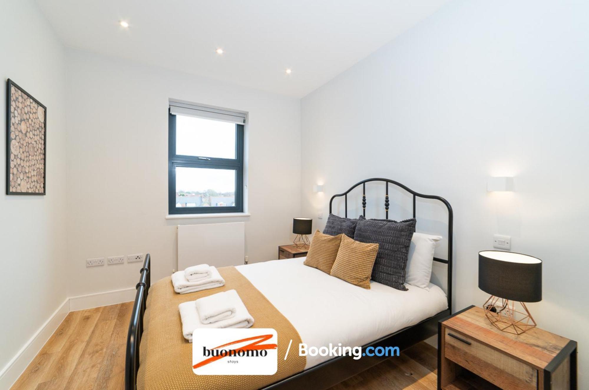 Two Bedroom Apartment At Buonomo Stays Short Lets & Serviced Accommodation Close To Wimbledon Tennis Courts 伦敦 外观 照片