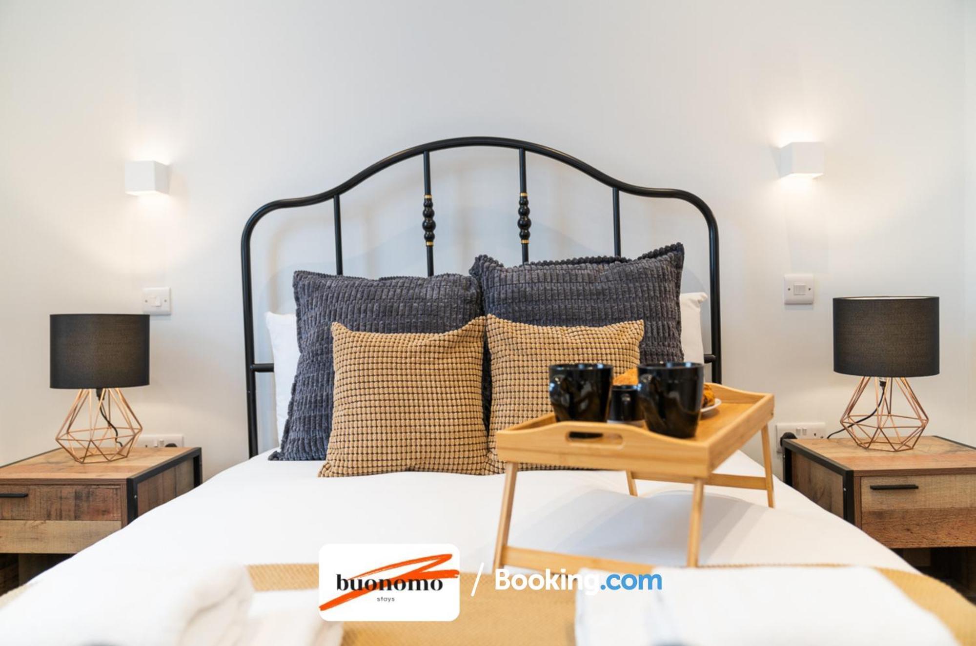 Two Bedroom Apartment At Buonomo Stays Short Lets & Serviced Accommodation Close To Wimbledon Tennis Courts 伦敦 外观 照片
